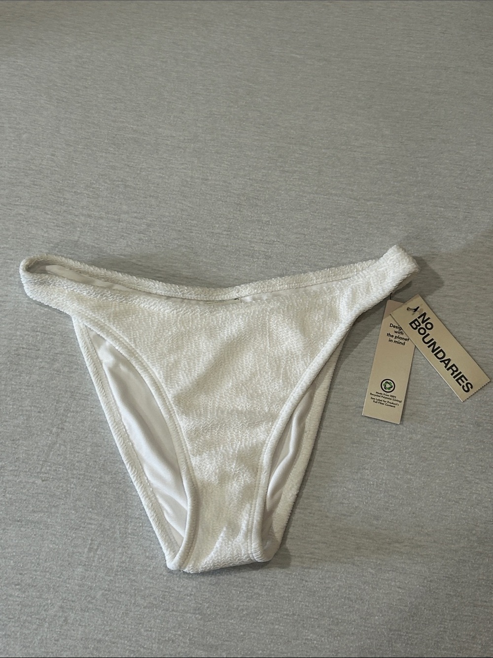 No Boundaries White Bikini Bottoms NWT Sz S